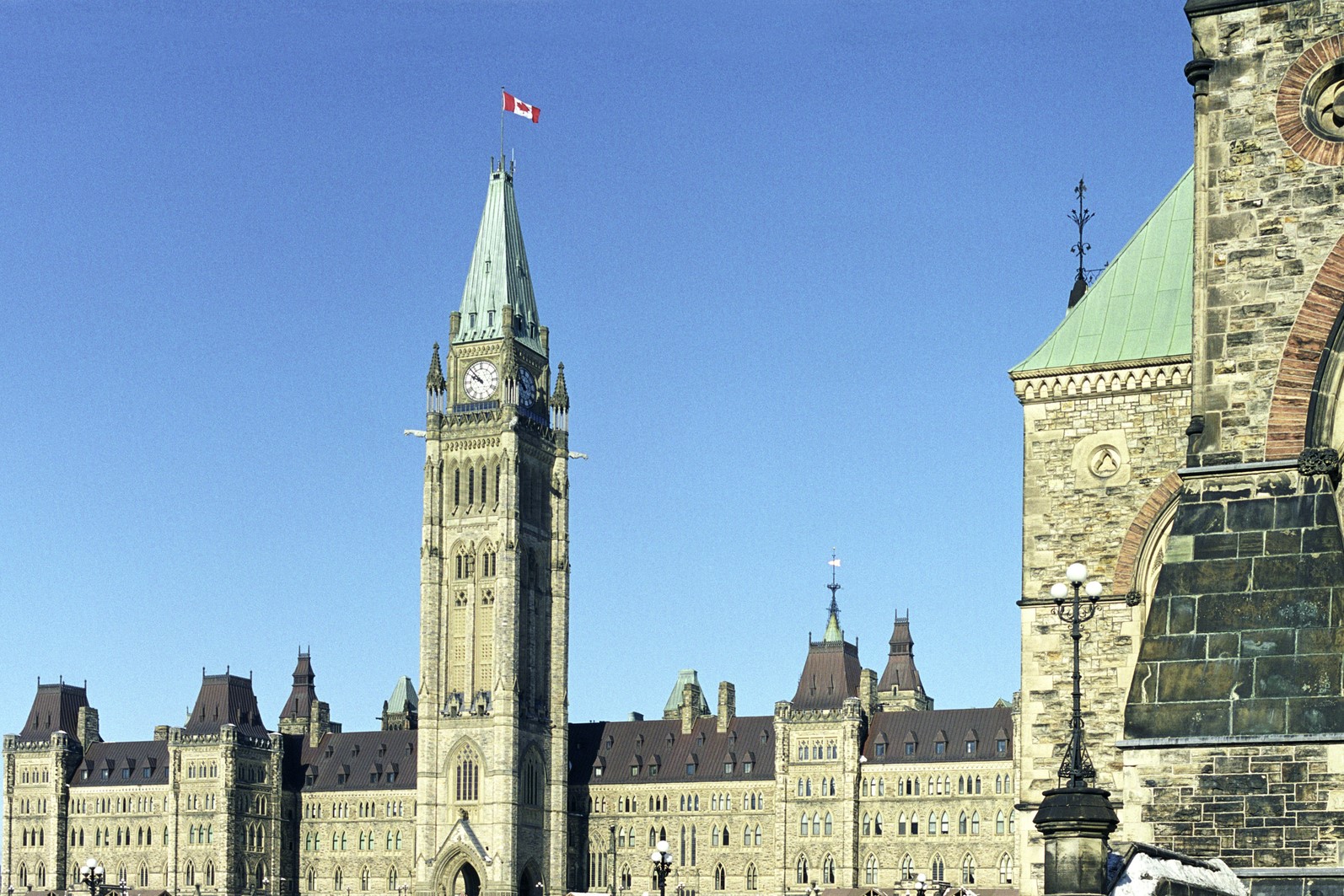 Conservatives 40, Liberals 24, NDP 21 (Nanos)