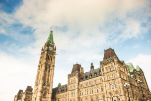 Cost of Living and U.S. Trade tied as top priorities for 2025 Parliamentary Agenda – Jobs/the economy follow close behind. (Globe and Mail/Nanos)